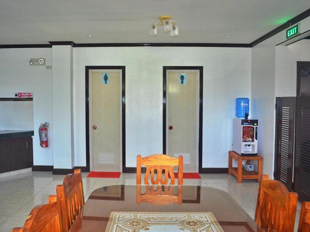 Mayon Backpackers Hostel Legazpi Dış mekan fotoğraf