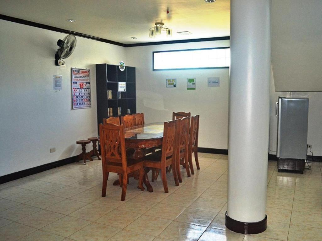 Mayon Backpackers Hostel Legazpi Dış mekan fotoğraf