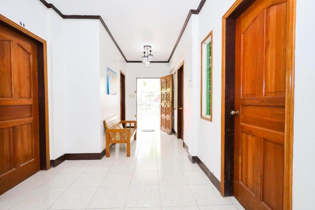 Mayon Backpackers Hostel Legazpi Dış mekan fotoğraf