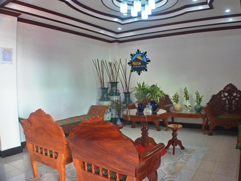 Mayon Backpackers Hostel Legazpi Dış mekan fotoğraf