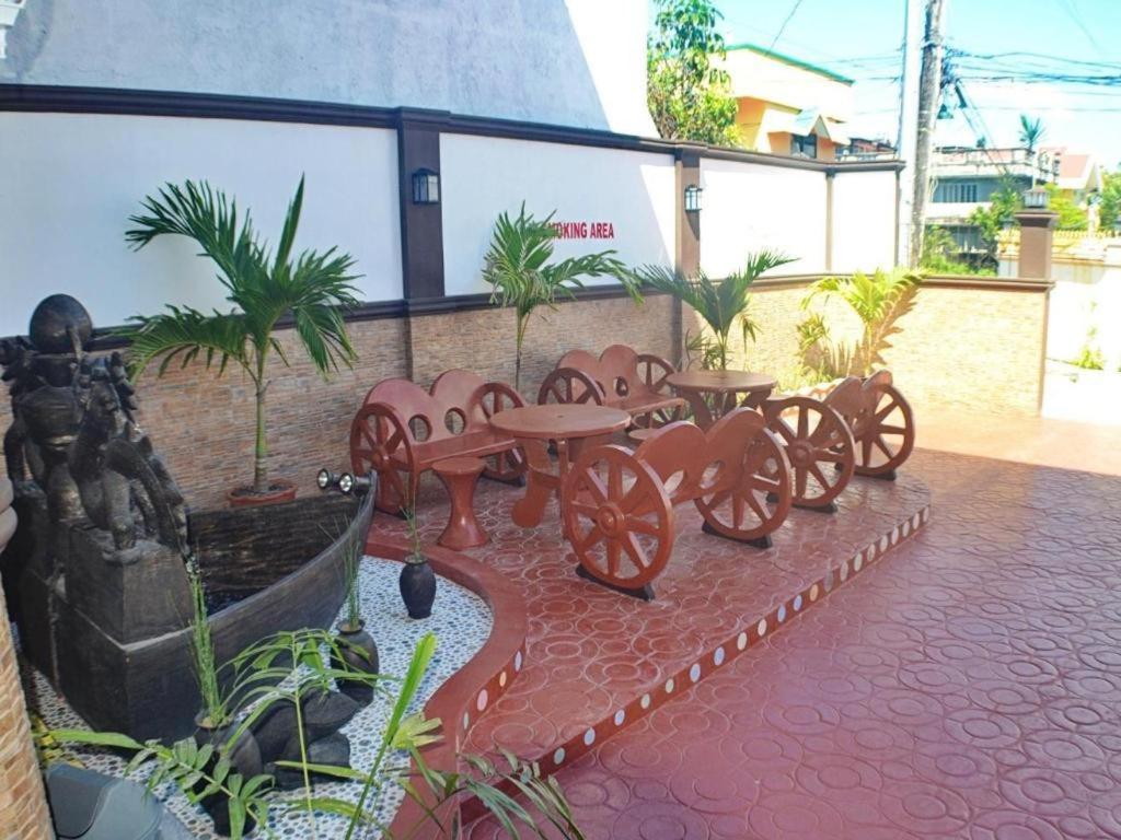 Mayon Backpackers Hostel Legazpi Dış mekan fotoğraf