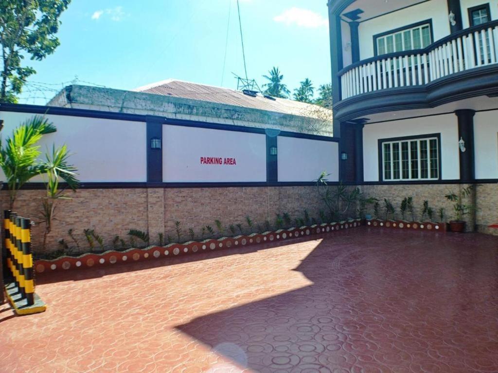 Mayon Backpackers Hostel Legazpi Dış mekan fotoğraf