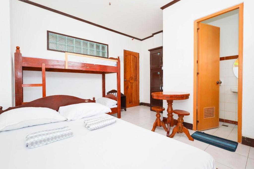 Mayon Backpackers Hostel Legazpi Dış mekan fotoğraf